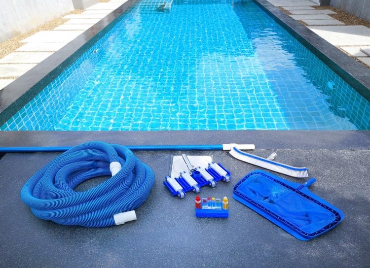 swimming-pool-maintenance-guide-keep-your-pools-safe-easyworknet